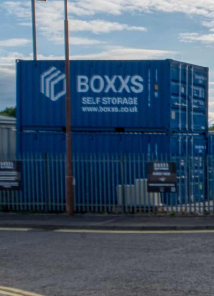 Boxxs Self Storage Linlithgow – Entrance at Mill Road Industrial Estate Entrance to Boxxs Self Storage at Mill Road Industrial Estate in Linlithgow, serving Bo’ness and West Lothian with secure 24/7 drive-up units.